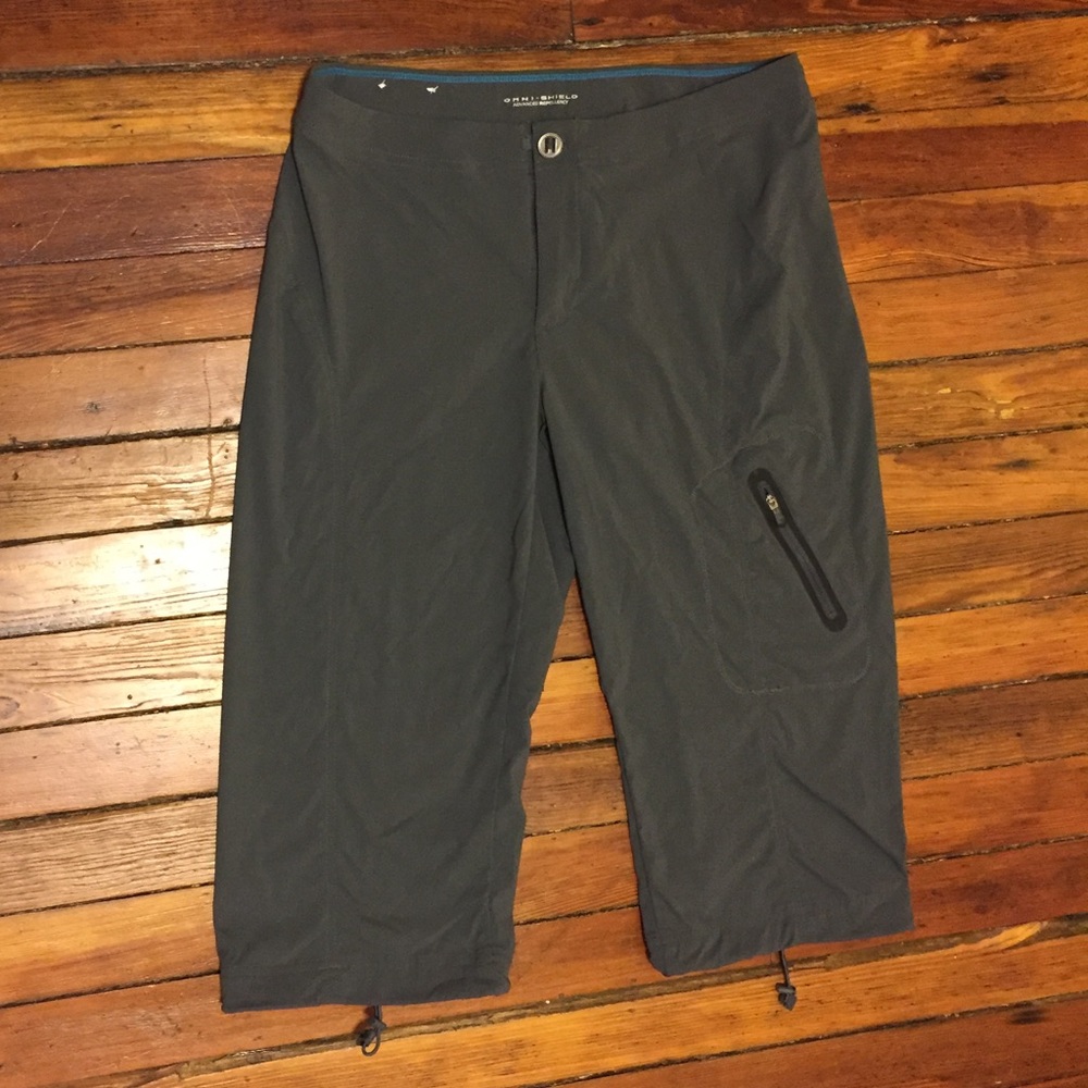 Columbia outdoor capri pants. Worn once!